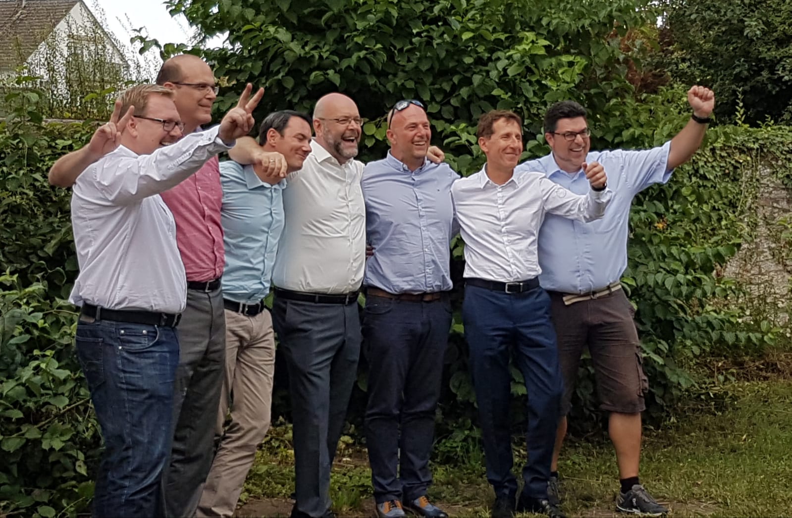 08C28464-FD01-4F05-A045-6AE2D60240AB