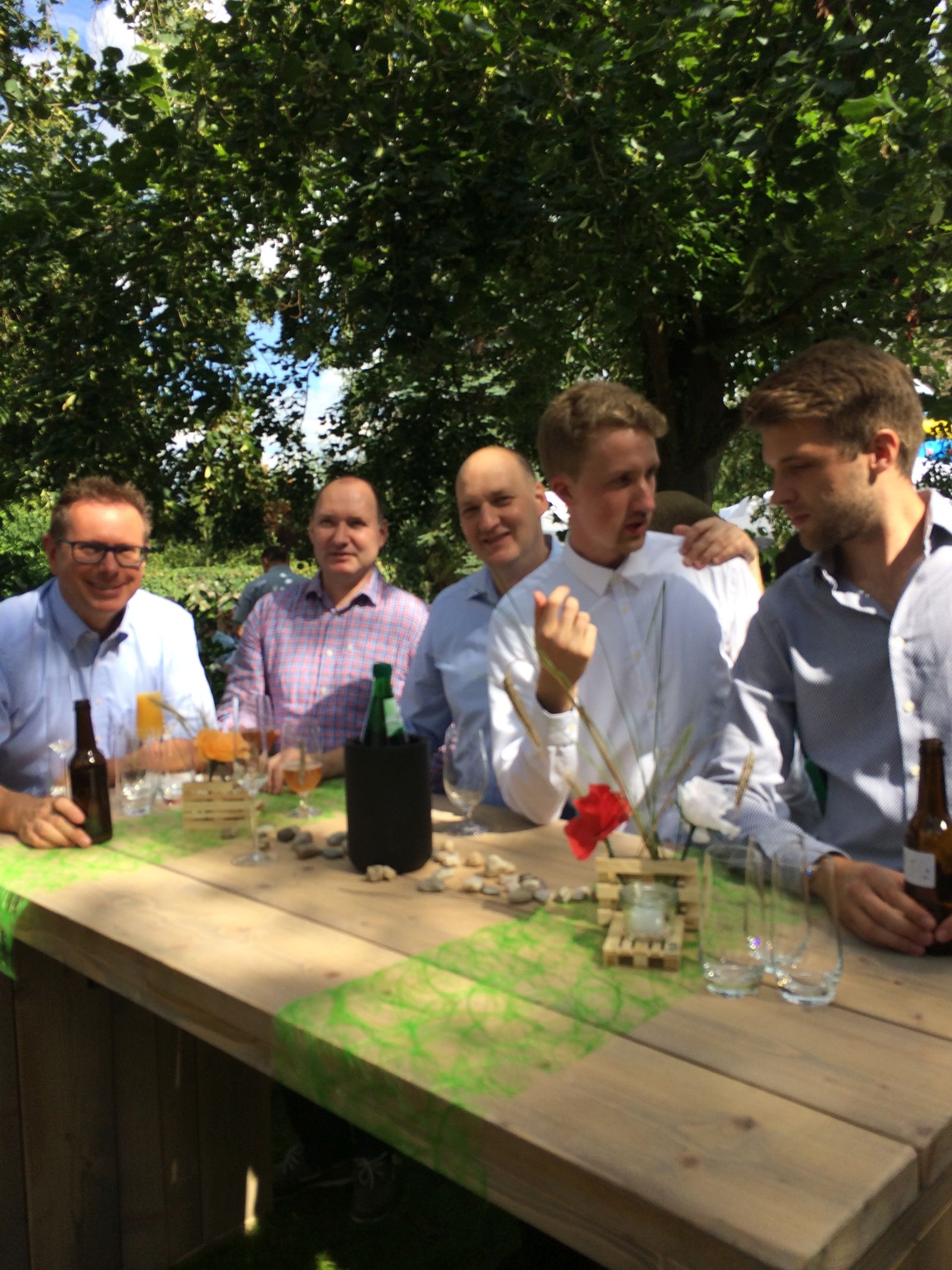 11AA63B9-3F6E-4F27-8116-EBDEED1DD280