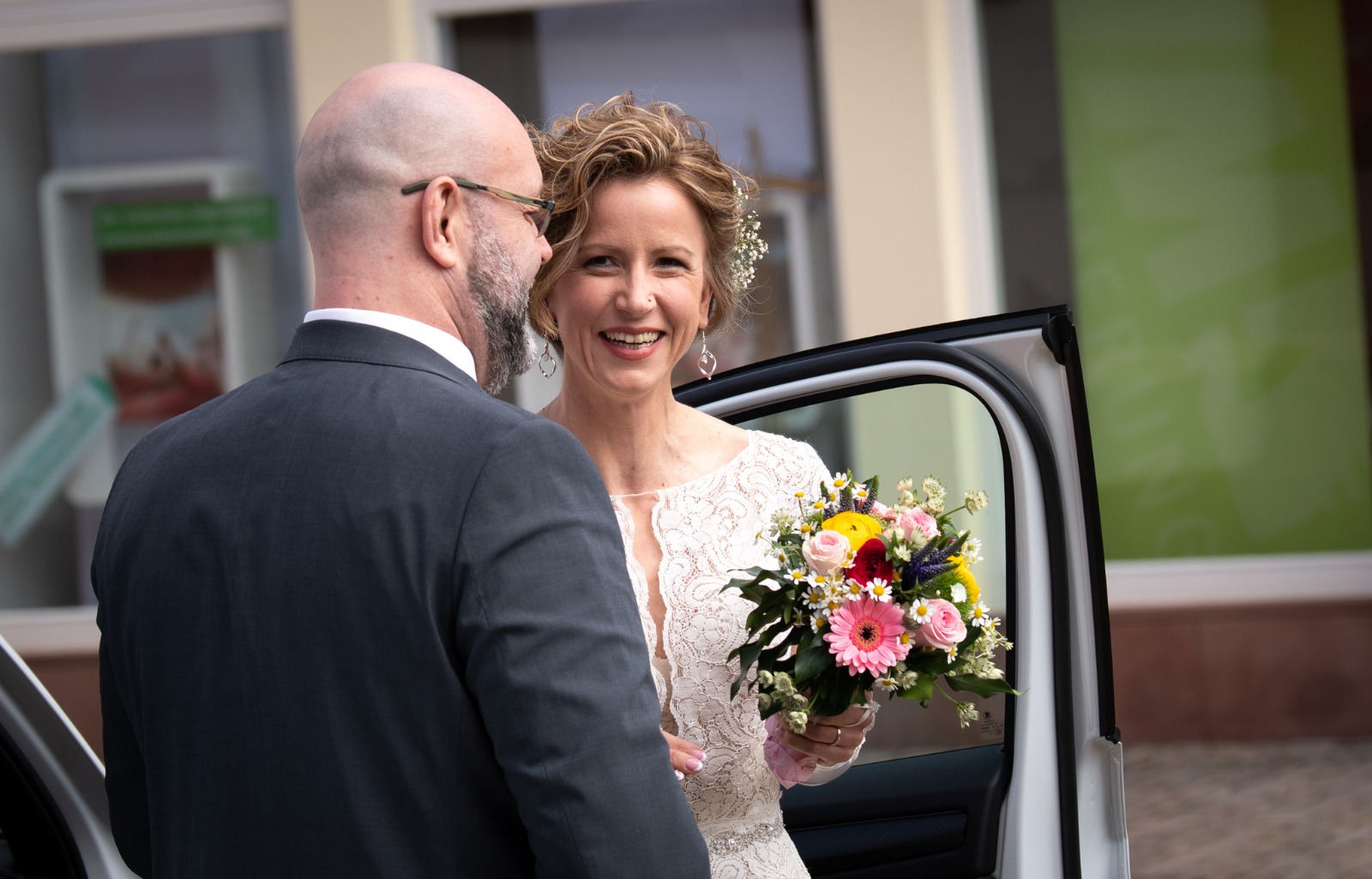 2019-04-06 19.53.50-1