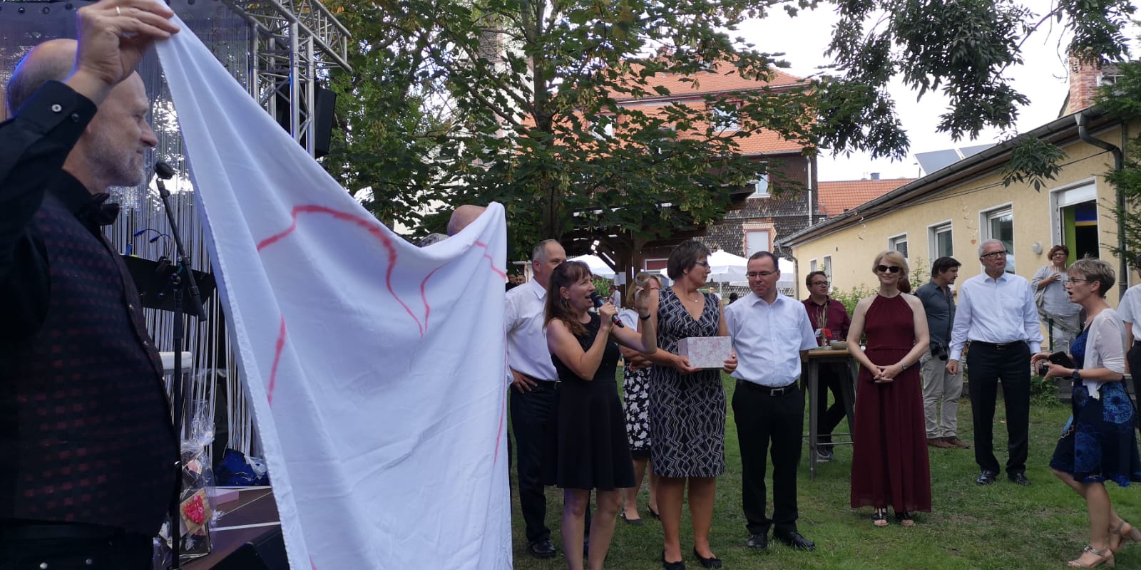 2019-08-11 01.41.34-2