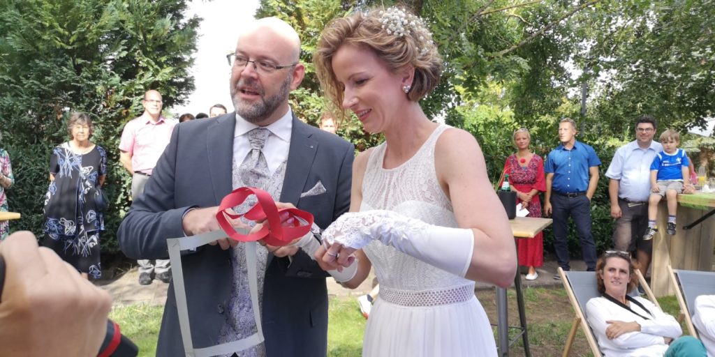 2019-08-11 01.41.35-2