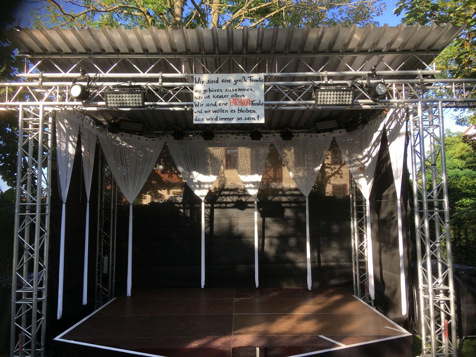 2019-08-12 08.16.55-1