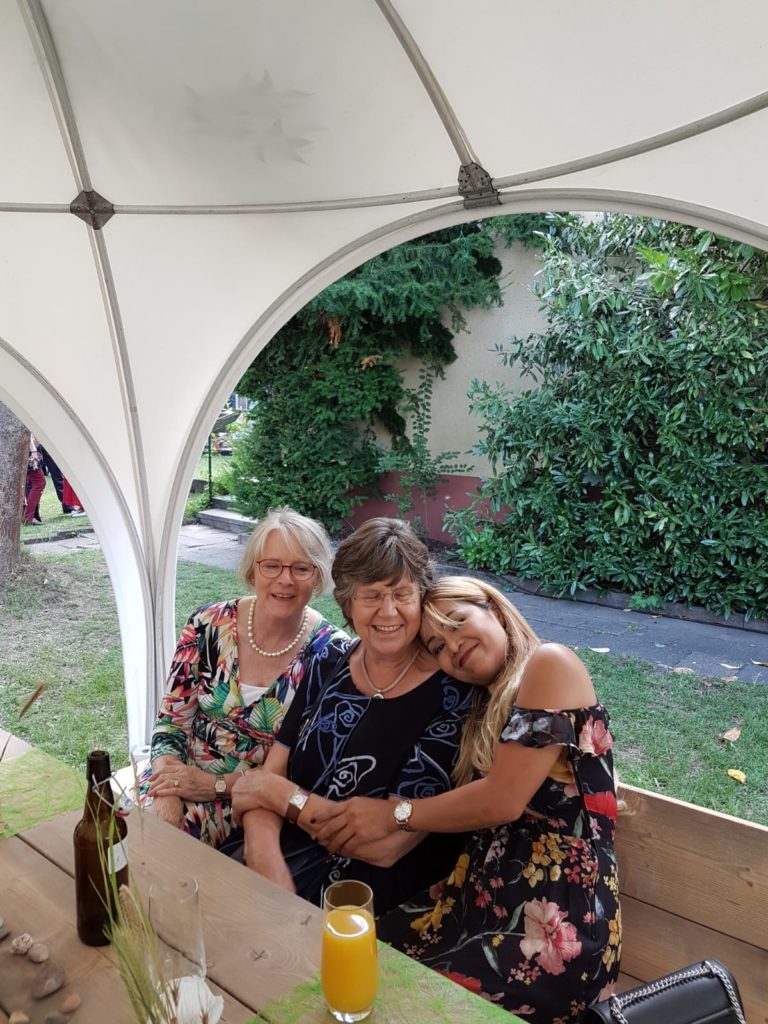 529E34E1-BEF7-4442-A8F4-6F2D7A7D323B