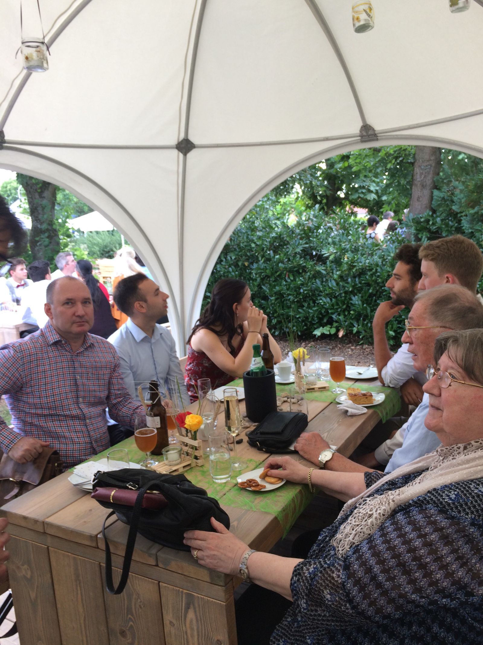 68D7ABBB-A591-4839-88E3-014C91043971